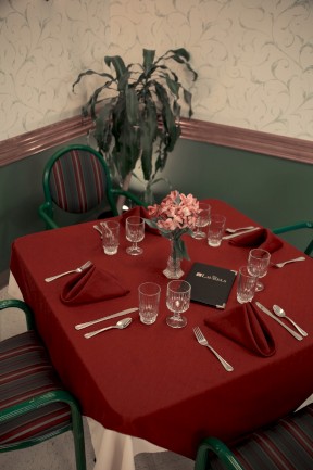 The Laurels of Hendersonville: Dining